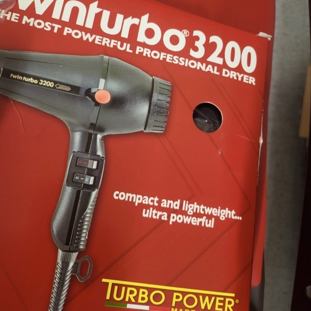 Twin turbo Blow dryer 3200